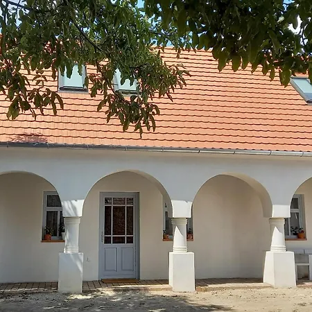 Eden Garten Vendeghaz 3* Magyarpolány