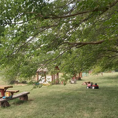 Eden Garten Vendeghaz 3* Magyarpolány